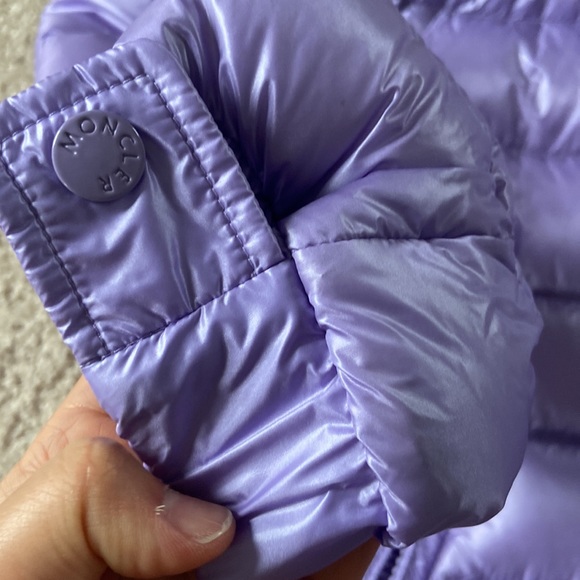 Moncler Lounge Saison jacket. Size 2 - Picture 4 of 16